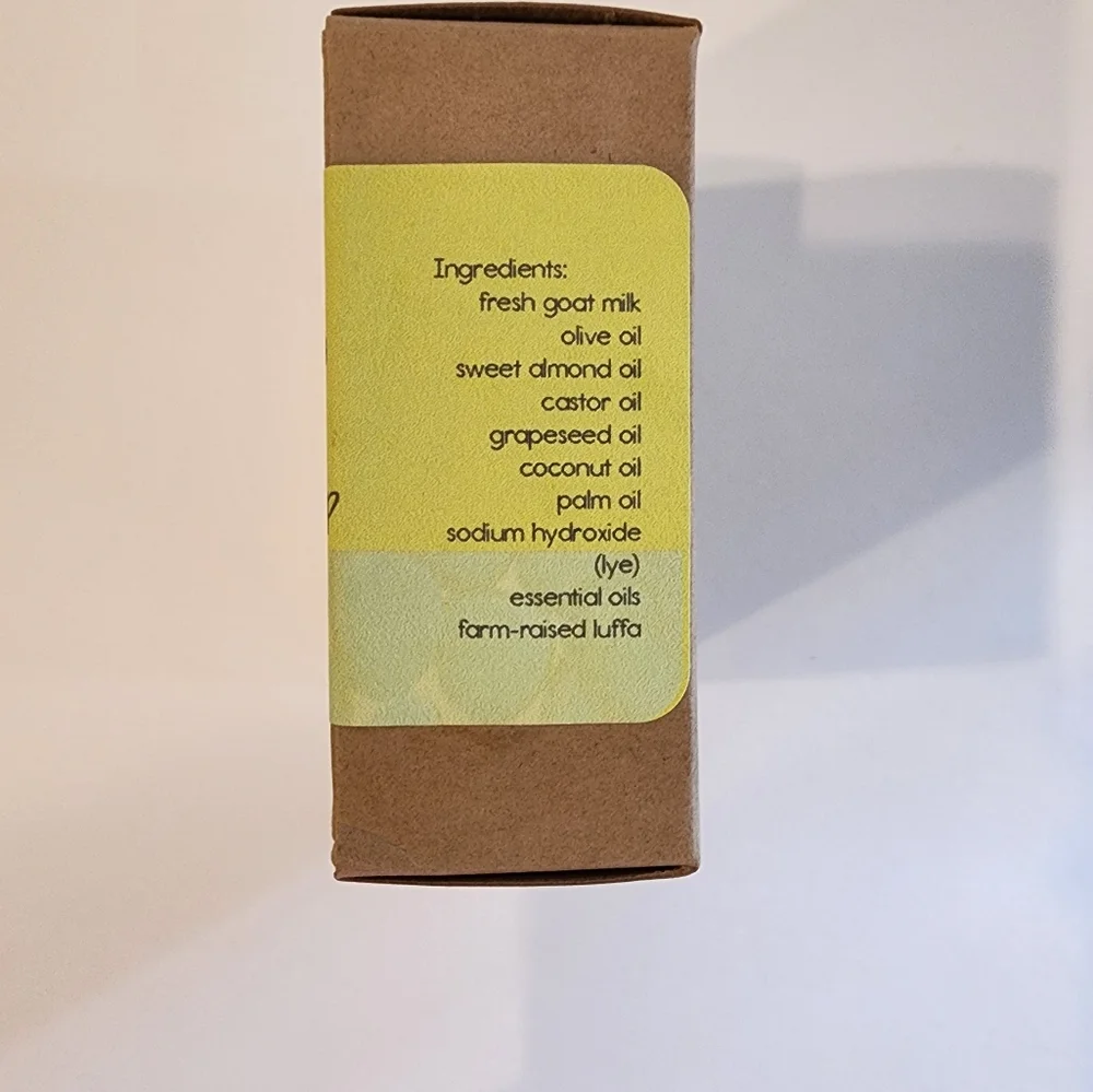 Lemon Eucalyptus Luffa Goat Milk Pet Bar